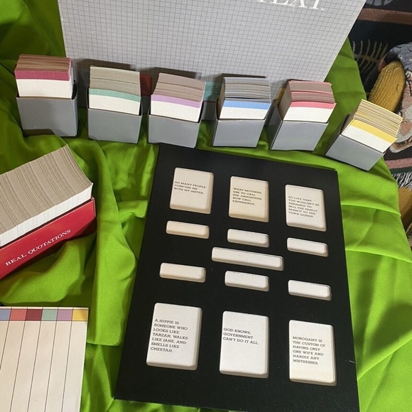 1985 VTG Board Game Out of Context - Picture 5 of 13